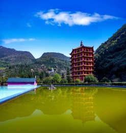 贵州兴义万佛寺金刚宝座塔