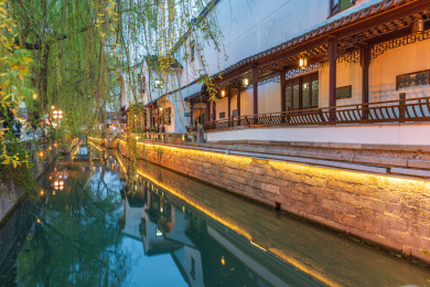 江苏苏州平江路文化历史街区夜景风光