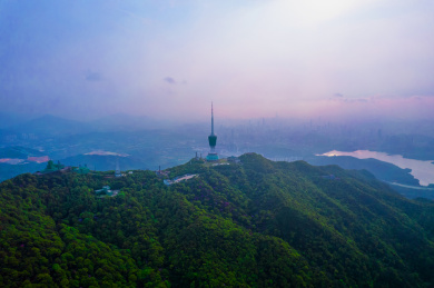 中国华南广东省深圳市梧桐山风景区风光