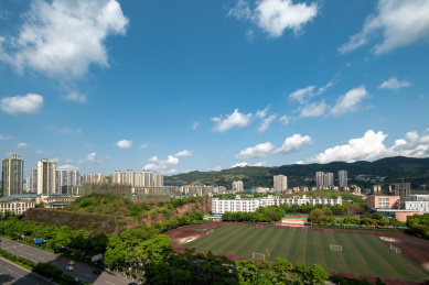 重庆市巴南中学校