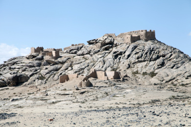 甘肃酒泉：明水东大泉军事要塞遗址