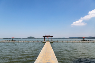 武汉东湖听涛游泳场