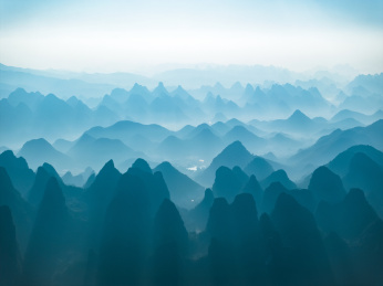 广西桂林喀斯特地貌航拍风光