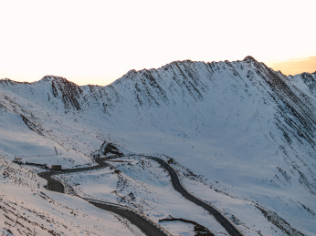 中国四川阿坝藏族羌族自治州雪山