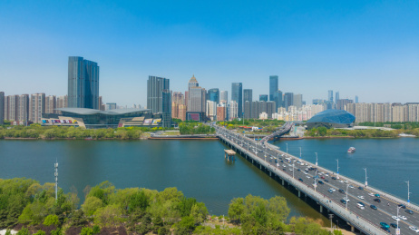 夏季辽宁沈阳五里河青年大街航拍城市风光