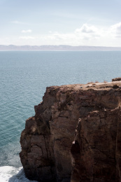青海湖断崖