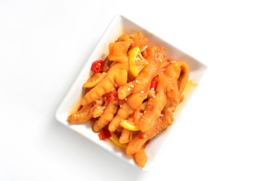 无骨鸡爪椒麻贡菜大杂烩
