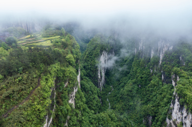 航拍湖南湘西矮寨德夯大峡谷天问台
