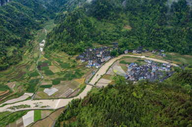 航拍湖南湘西矮寨德夯大峡谷天问台