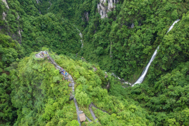航拍湖南湘西矮寨德夯大峡谷天问台
