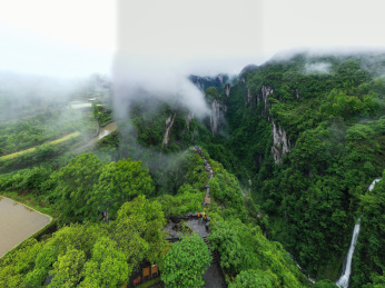 航拍湖南湘西矮寨德夯大峡谷天问台
