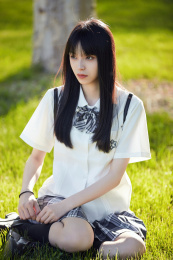 穿着日系JK制服的亚洲少女