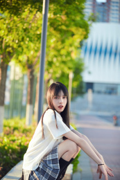 穿着日系JK制服的亚洲少女
