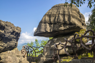 湖北恩施索布垭石林