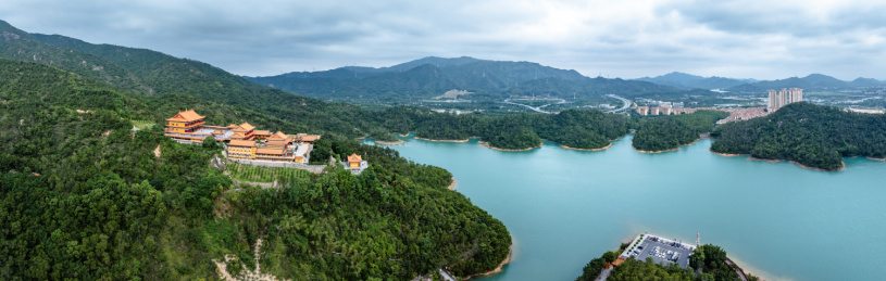 中国广东省珠海市斗门区斗门镇黄杨山金台寺
