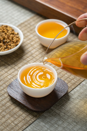 云南凤庆滇红金螺