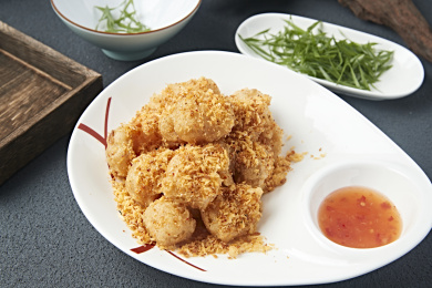 避风塘面包糠炸鲜墨鱼丸