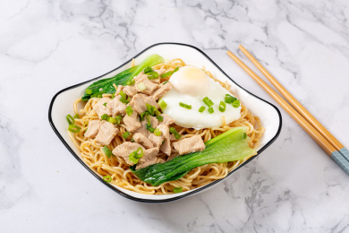蛋肉蒸面 