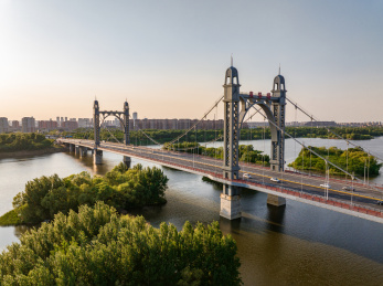 沈阳东塔跨浑河桥东塔桥