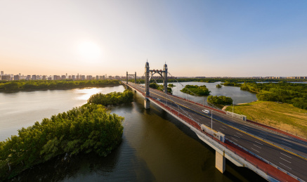 沈阳东塔跨浑河桥东塔桥