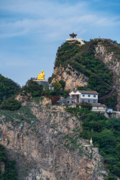 北京千灵山风景区金佛千灵亭远景