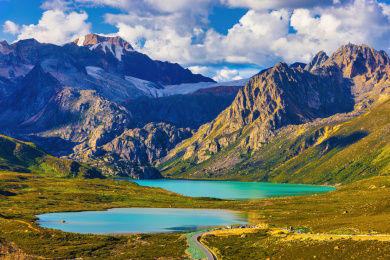川西甘孜巴塘海子山姊妹湖 