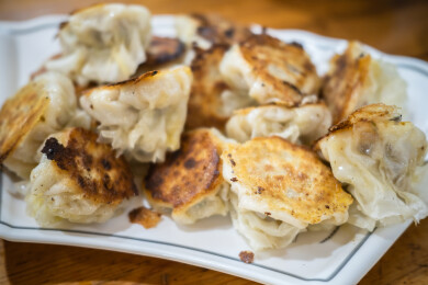 内蒙特色小吃煎烧麦