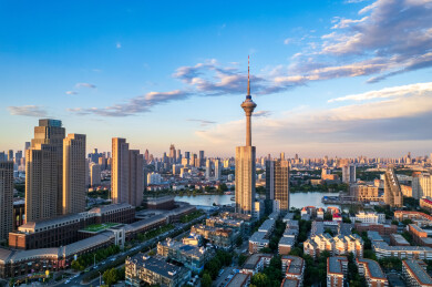 天津天塔湖水上公园景区城市日落晚霞风光