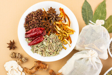 中餐卤菜香料中草药配方