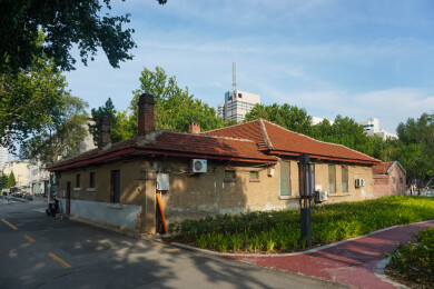 中国山东大学趵突泉校区近现代建筑风光