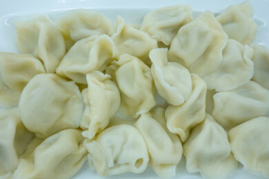  一盘美味的海鲜鲅鱼水饺        