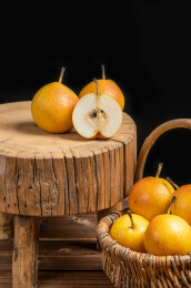 成熟美味的南果梨