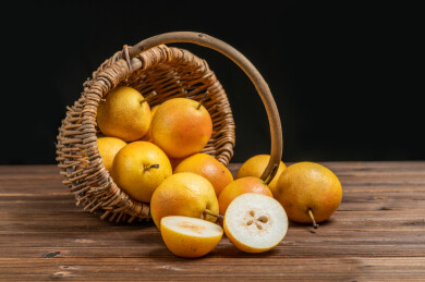 成熟美味的南果梨