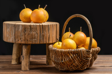 成熟美味的南果梨