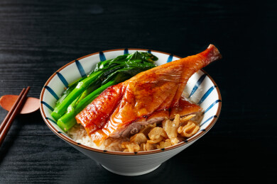 脆皮烧鸭腿饭