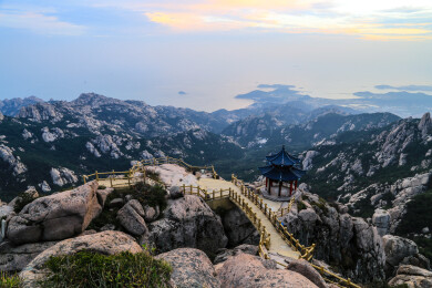 中国山东省青岛市崂山巨峰景区