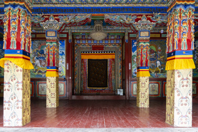 阿坝州康玛尔寺藏传佛教大经堂精美壁画