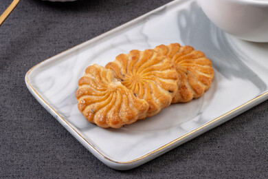 无添加蔗糖红豆薏米味酥性饼干