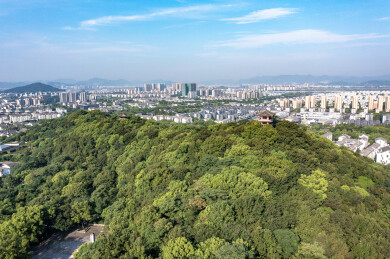 航拍浙江绍兴越城区府山公园景观