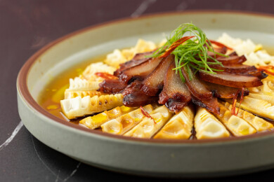 咸肉蒸春笋
