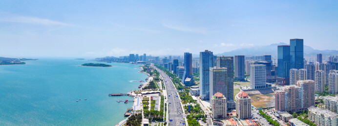 航拍青岛唐岛湾公园唐岛