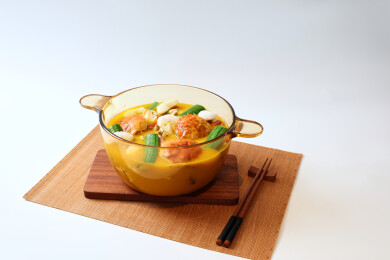 滋补养生的金汤丝瓜煮香蟹