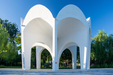 龙潭中湖公园百合亭（北京市东城区）