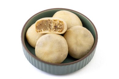 冰皮银耳绿豆饼