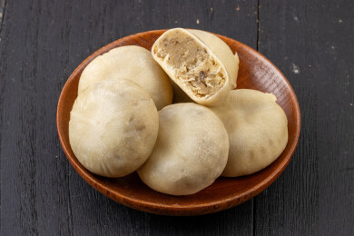 冰皮银耳绿豆饼