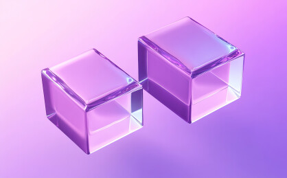 彩色背景上的空盒子特写镜头