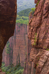 河南安阳市林州太行山万仙山景区郭亮村峡谷