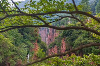 河南安阳市林州太行山万仙山景区郭亮村峡谷