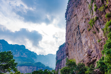 河南安阳市林州太行山万仙山景区郭亮村峡谷
