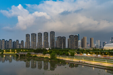 南京市建邺区夹江两岸风光
